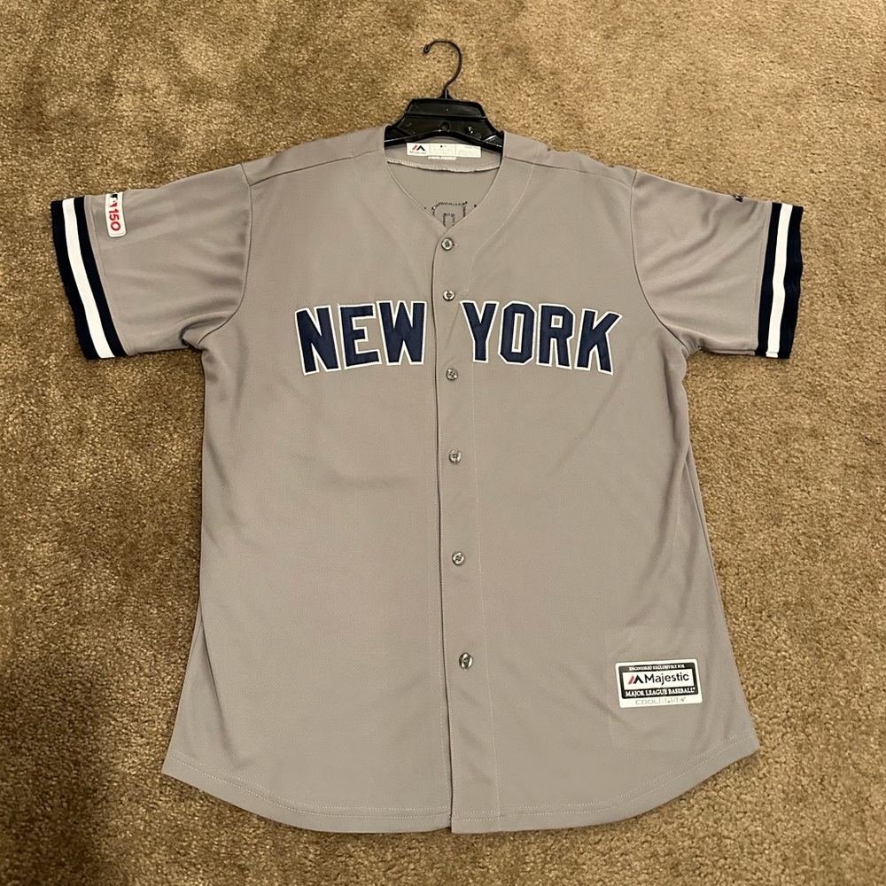 Men’s Majestic Coolbase New York Yankees Aaron Judge MLB authentic jersey size M